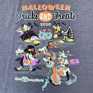 Disney World XL Tee - Halloween Tricks & Treats 2020